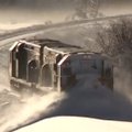 Kui lund on liiga palju ja raudtee vaja puhtaks lükata