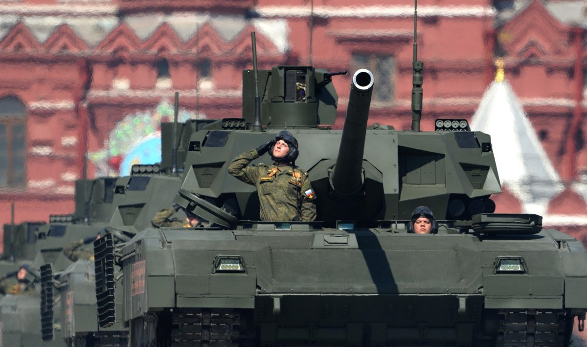 T-14 Armata tankidest teame seda, et üks neist seiskus Moskva paraadi peaproovil. 