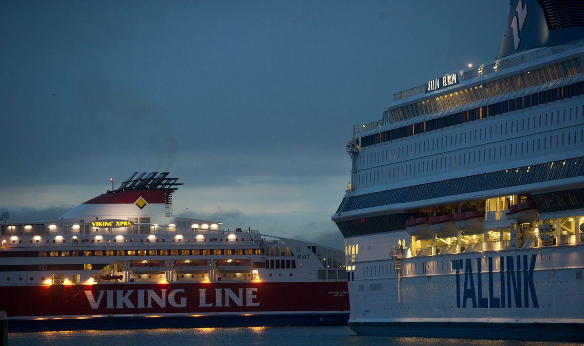 Tallinki ja Viking Line laevad.