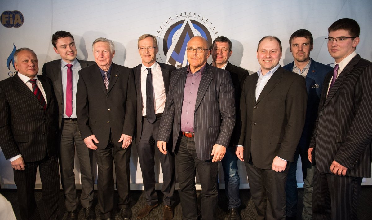 Saku suurhallis toimunud Eesti autospordi liidu üldkoosolek valis alaliidu uueks juhiks Soome rallilegendi Ari Vataneni. 