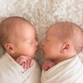 Neljakordne õnn: ema sünnitas ühe aasta jooksul kaks paari kaksikuid