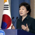 Põhja-Korea esines rünnakuga Lõuna-Korea naispresidendi mürgise seelikukahina aadressil