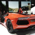 Kuula, kuidas möirgab Lamborghini uus lipulaev Aventador!
