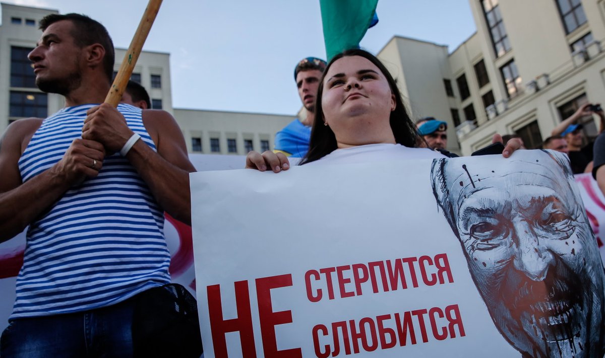 16. august 2020: Valgevene inimesed Minski tänavatel Lukašenka režiimi vastu meelt avaldamas (foto: EPA / Scanpix)