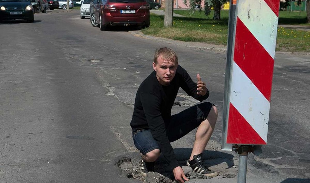 Arti Martin kavatseb võimsa augu tekitatud kahju linnalt kohtu kaudu välja nõuda.