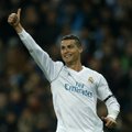 VIDEO | Messiga viigis! Ronaldo valiti viiendat korda maailma parimaks jalgpalluriks