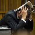 Relvaekspert: Pistorius teadis, et seadus ei luba läbi suletud ukse tulistada