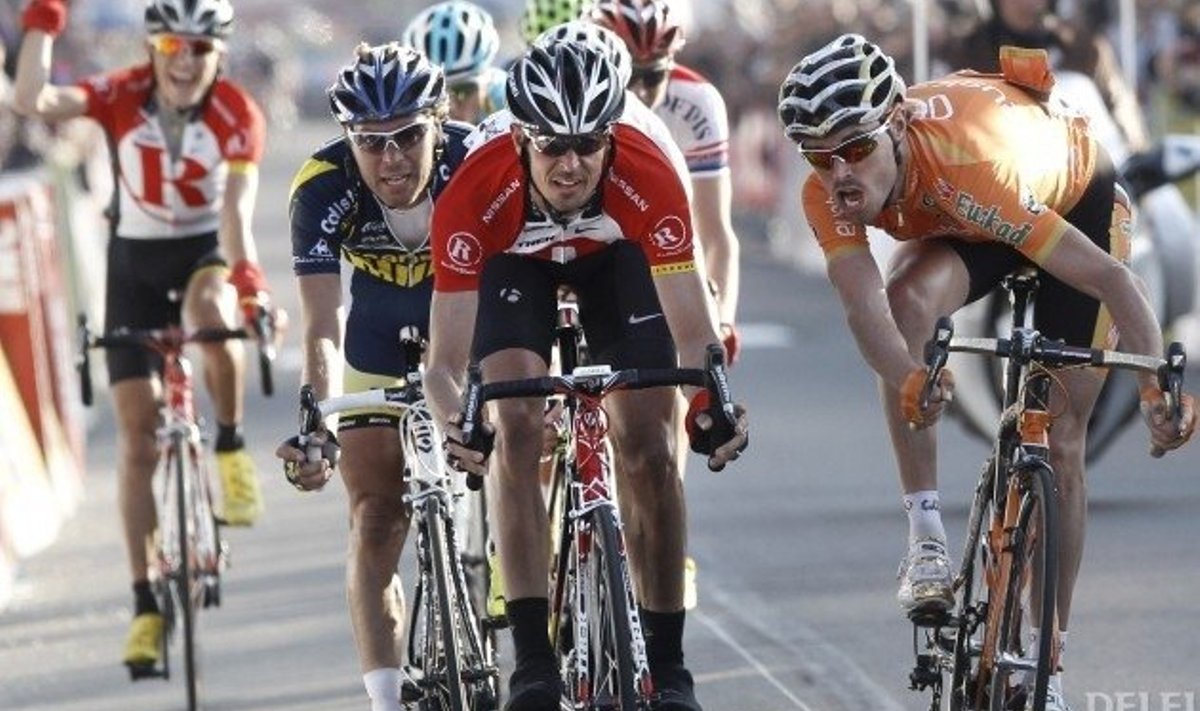 Andreas Klöden võidab Pariis-Nice velotuuril etapi, jalgratas