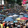 Hongkongi tänavatel hakati protestima hoolimata võimude ähvardusest saata korda looma sõjavägi