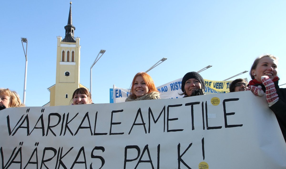 Kolme aasta tagune õpetajate streik. Üldiselt toimub Eestis streike pigem harva.