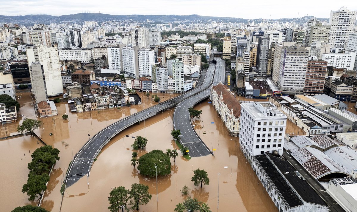 Brasiilia üleujutused on sundinud kodust põgenema üle 80 000 inimese.