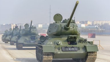 „Ma ei imestaks, kui nad varsti T-34 tankidega peale tuleksid!“ Millal saavad Venemaal tankid otsa?
