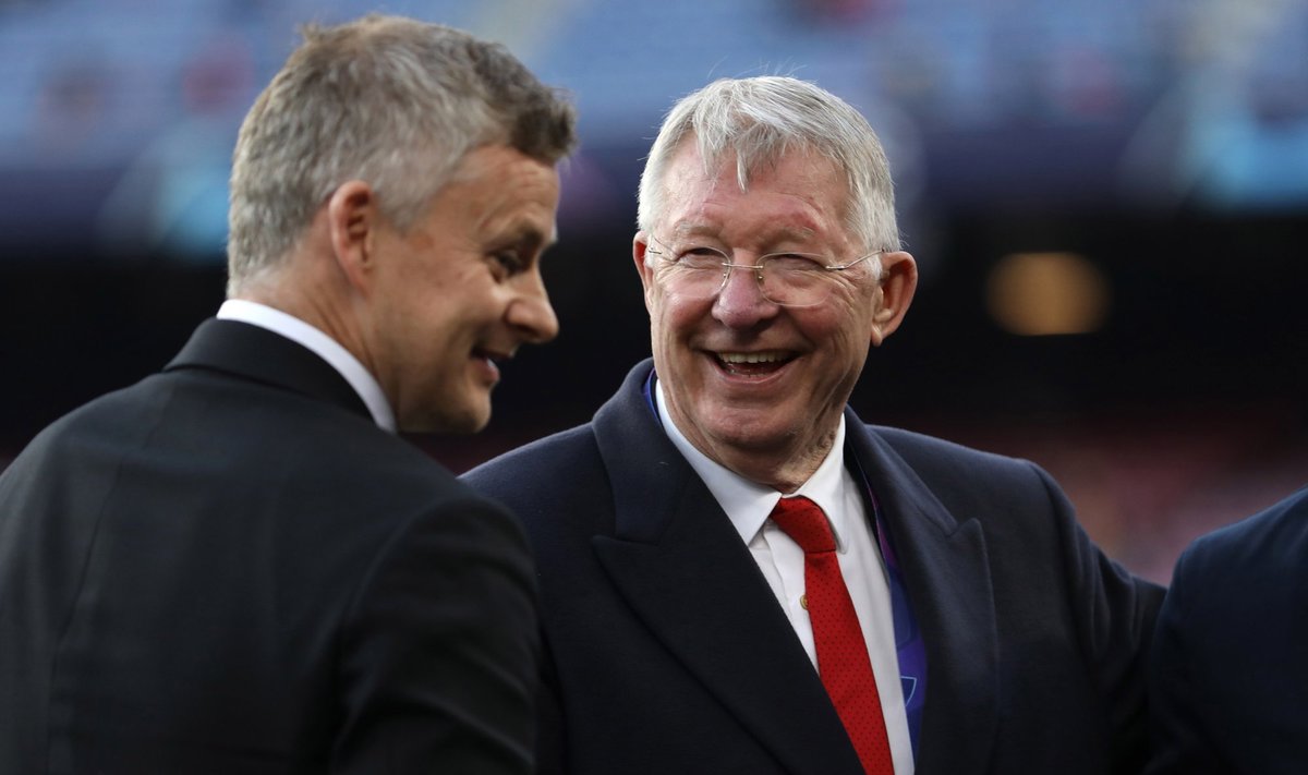 Ole Gunnar Solskjaer ja Sir Alex Ferguson.