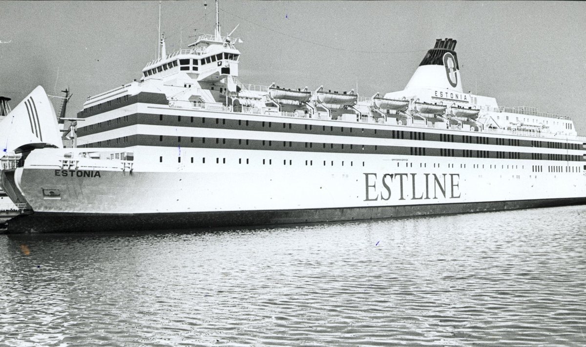 Parvlaev Estonia viis Läänemerel märga hauda 852 inimest.