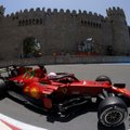 VIDEO | Mercedes oli Bakuu avatreeningul suurtes raskustes, Leclerc tegi avarii