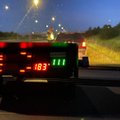 Полиция задержала на шоссе Таллинн-Тарту "низколетящего" водителя BMW