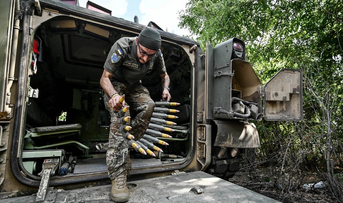 Ukraina armee 47. üksiku mehhaniseeritud brigaadi Bradley jalaväe lahingumasin Zaporižžjas