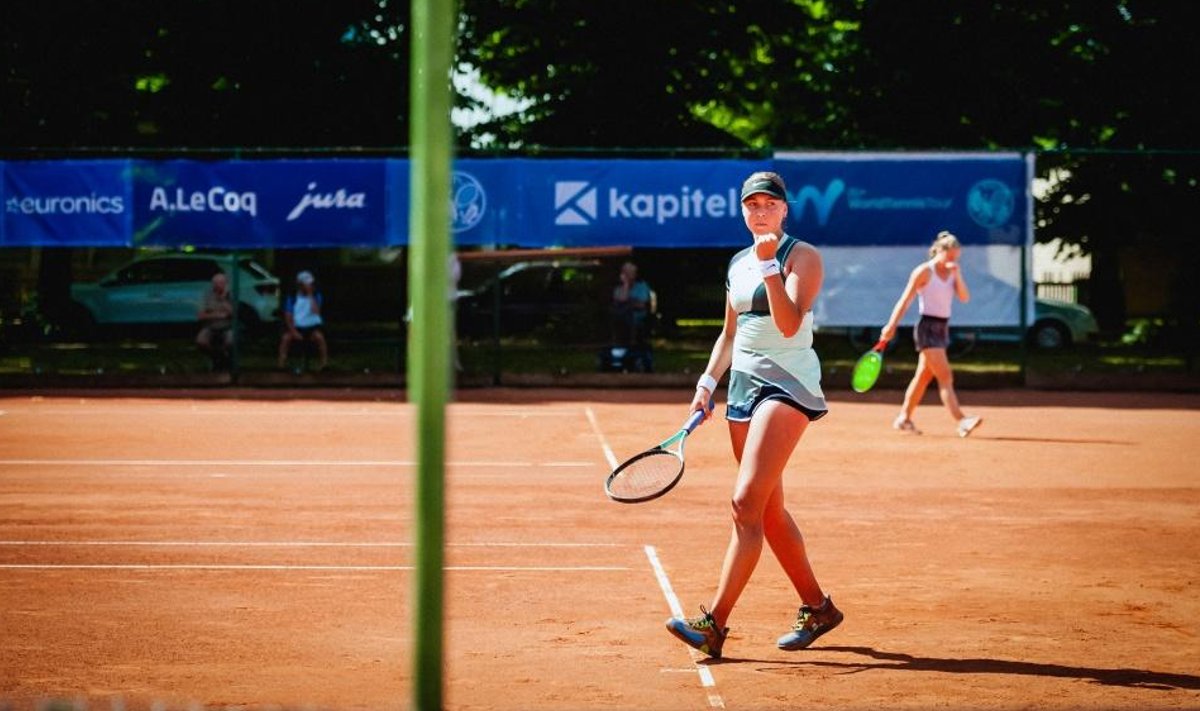 Maileen Nuudi Pärnus ITF-i turniiril Kapitel Open.