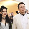 Elon Musk läks kolme aasta järel muusikust kaasast lahku