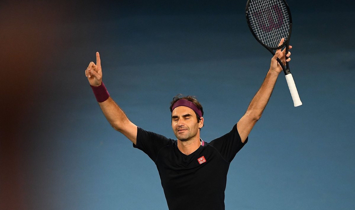 Roger Federer võis käed võidukalt üles tõsta.