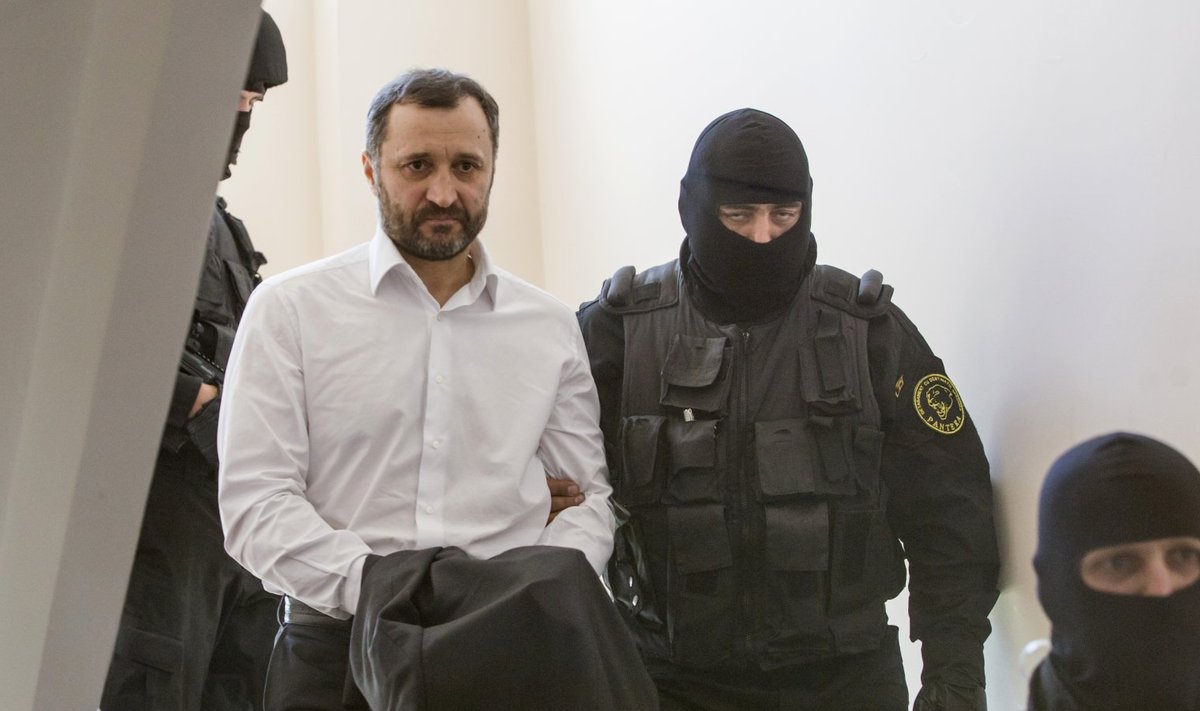 Vlad Filat teel kohtusse