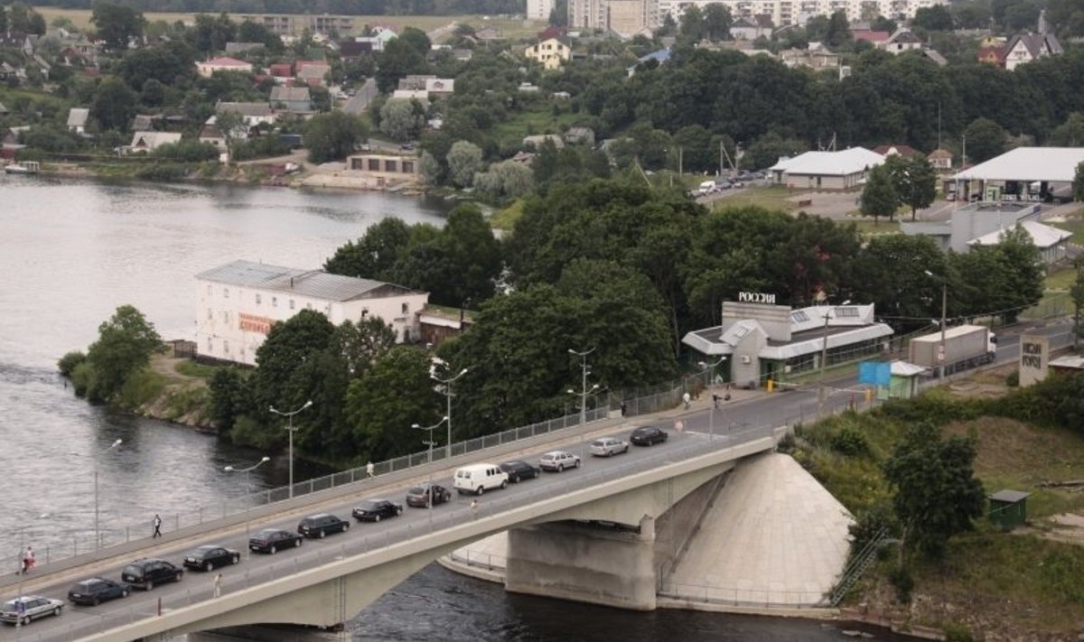 Sild Venemaa ja Eesti vahel Narva jõel