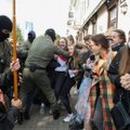 FOTOD ja VIDEO | Valgevene võimud pidasid jõulist taktikat kasutades kinni kümneid protestivaid naisi