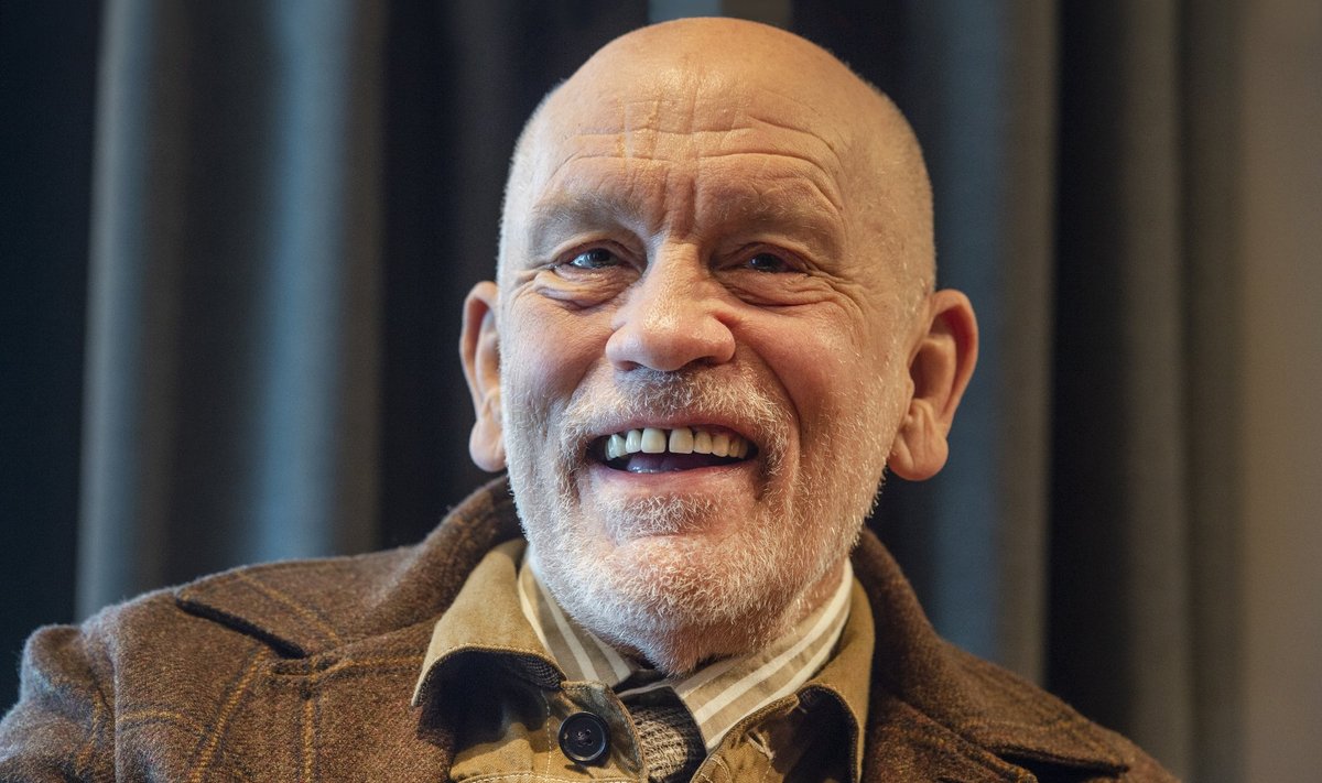 SÄRAB: Näitleja John Malkovich saabus Tallinna rõõmsameelse ja uudishimulikuna.