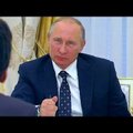 ВИДЕО: Путин смутил лучшего учителя России вопросом о зарплате