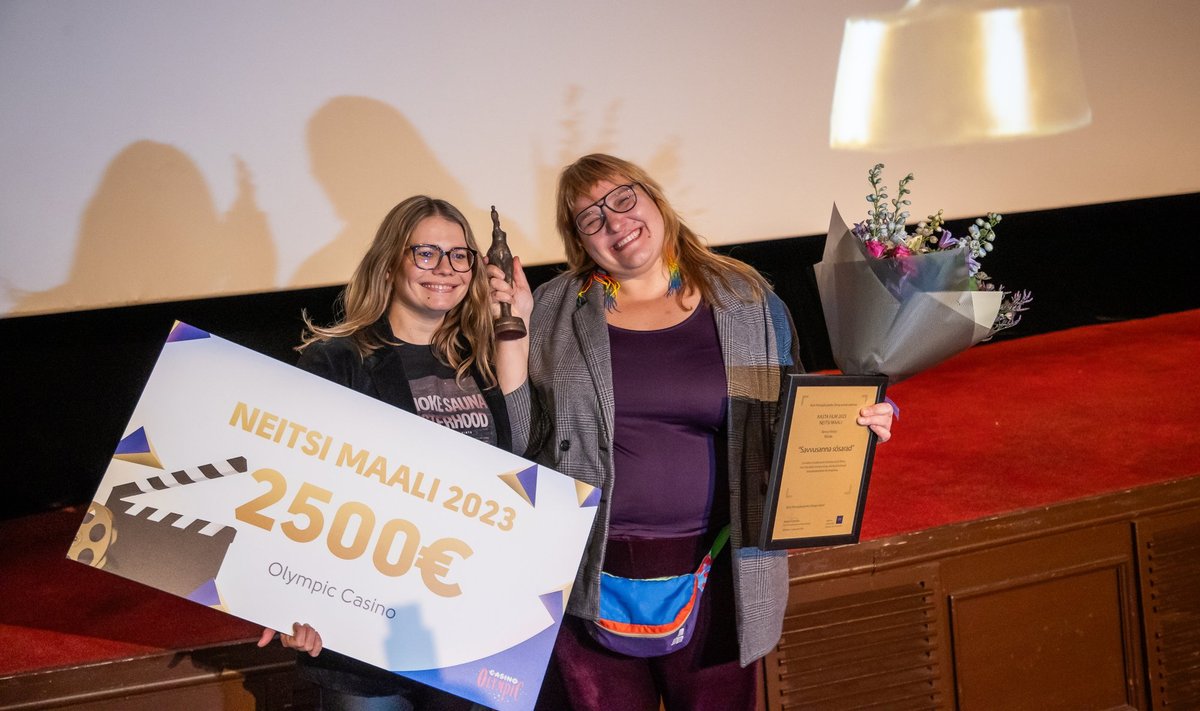 Eesti filmiajakirjanike ühing andis Sõpruse kinos üle Neitsi Maali auhinna eelmise aasta parimale Eesti filmile.