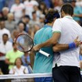 FOTOD: Federer ei suutnud sarnaselt Djokovicile poolfinaalis favoriidikoormat kanda