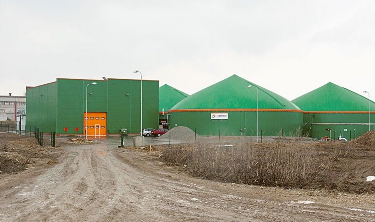 Vinni biogaasijaama mahutid on sõnnikut täis ning sooja- ja elektritootmine alanud.  Foto: Ain Liiva