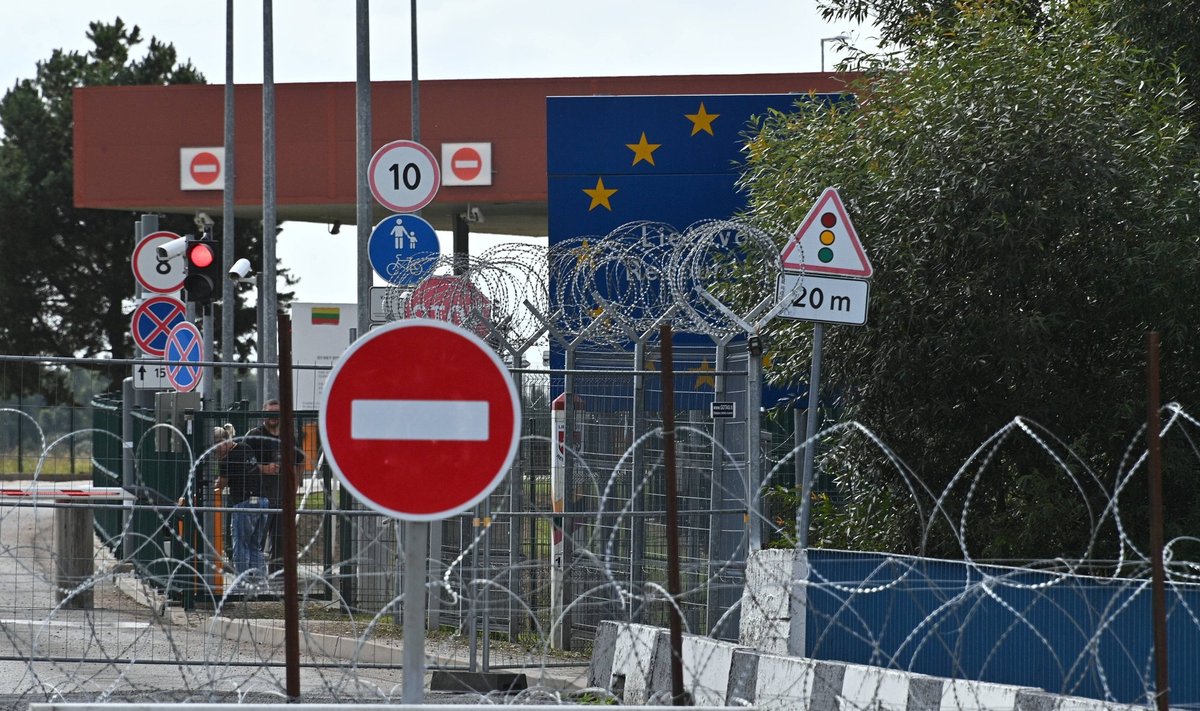 Belarus Lithuania Border Checkpoint 8504677 25.08.2023 A view shows closed Lithuania s Tverecius border checkpoint from 