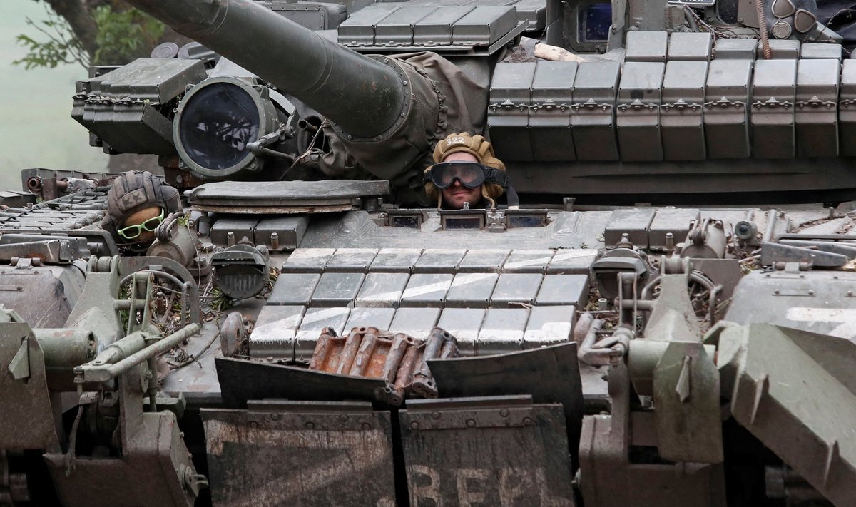 Российский танк в Донбассе (22 мая)