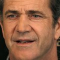 Mel Gibson semmib kuuma kaskadööriga