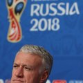 Vene ajakirjanik ajas Prantsusmaa peatreeneri poolfinaalmängu pressikonverentsil närvi