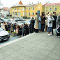 ГАЛЕРЕЯ | Очередь выходила аж на улицу! Модники Эстонии собрались в бассейне Kalev, чтобы посмотреть шоу местных дизайнеров