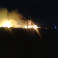 ВИДЕО: Во дворе дома в Ахтме горел автомобиль