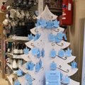 Станьте Сантой! В этом году в рамках благотворительной кампании „Дерево ангелов“ рождественские подарки ждут 2359 детей