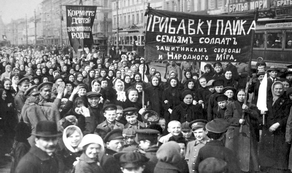 Putilovi tehase töötajate demonstratsioon Petrogradis