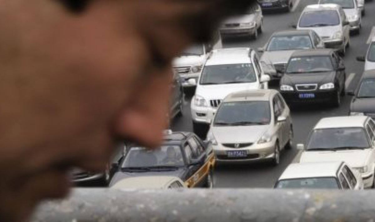 Hiina autoturg kasvab hullumeelse tempoga. Foto Andy Wong, AP