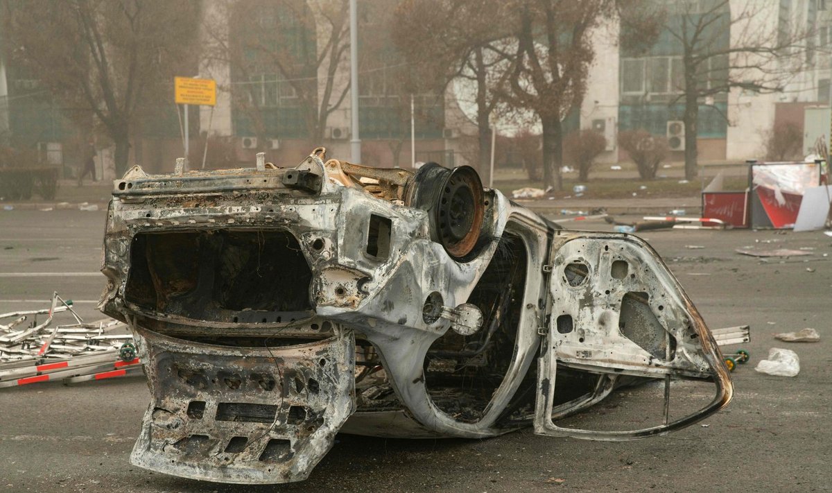 Põlenud auto neljapäeval Almatõs