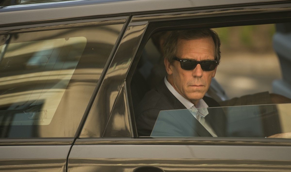 Üht peaosalist sarjas “Öine administraator” mängib näitleja Hugh Laurie.