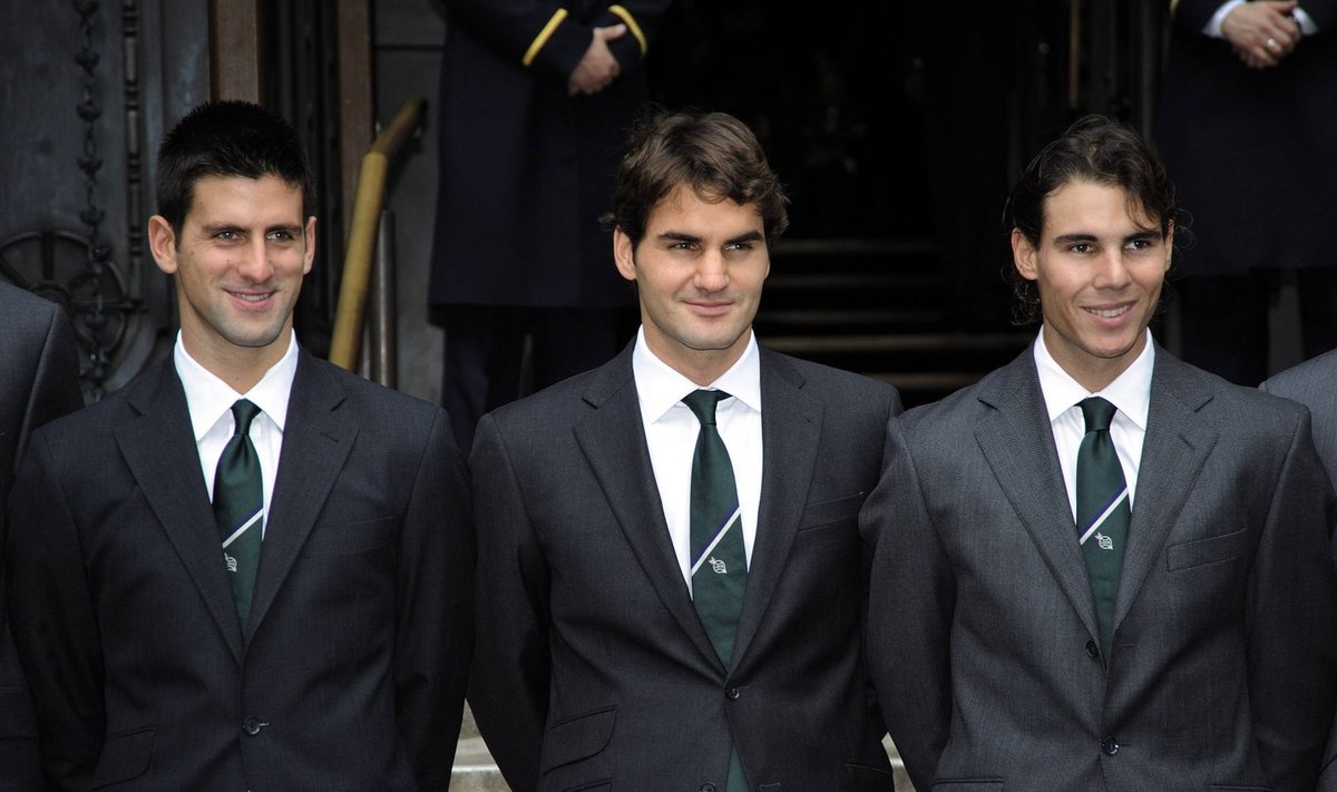 Novak Djokovici, Roger Federeri ja Rafael Nadali pole just tihti ühele pildile saadud. See foto pärineb 2009. aasta 20. novembrist, Londonis toimunud ATP finaalturniiri päevilt. 