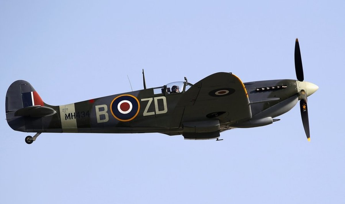 Sõjaaegne Spitfire-hävitaja, mis praegugu lennukõlbulik