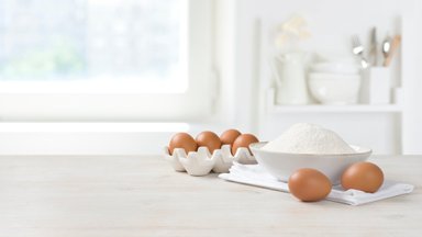 Abiks küpsetajale: miks on oluline valida kookidesse-keeksidesse õiges suuruses munad? 