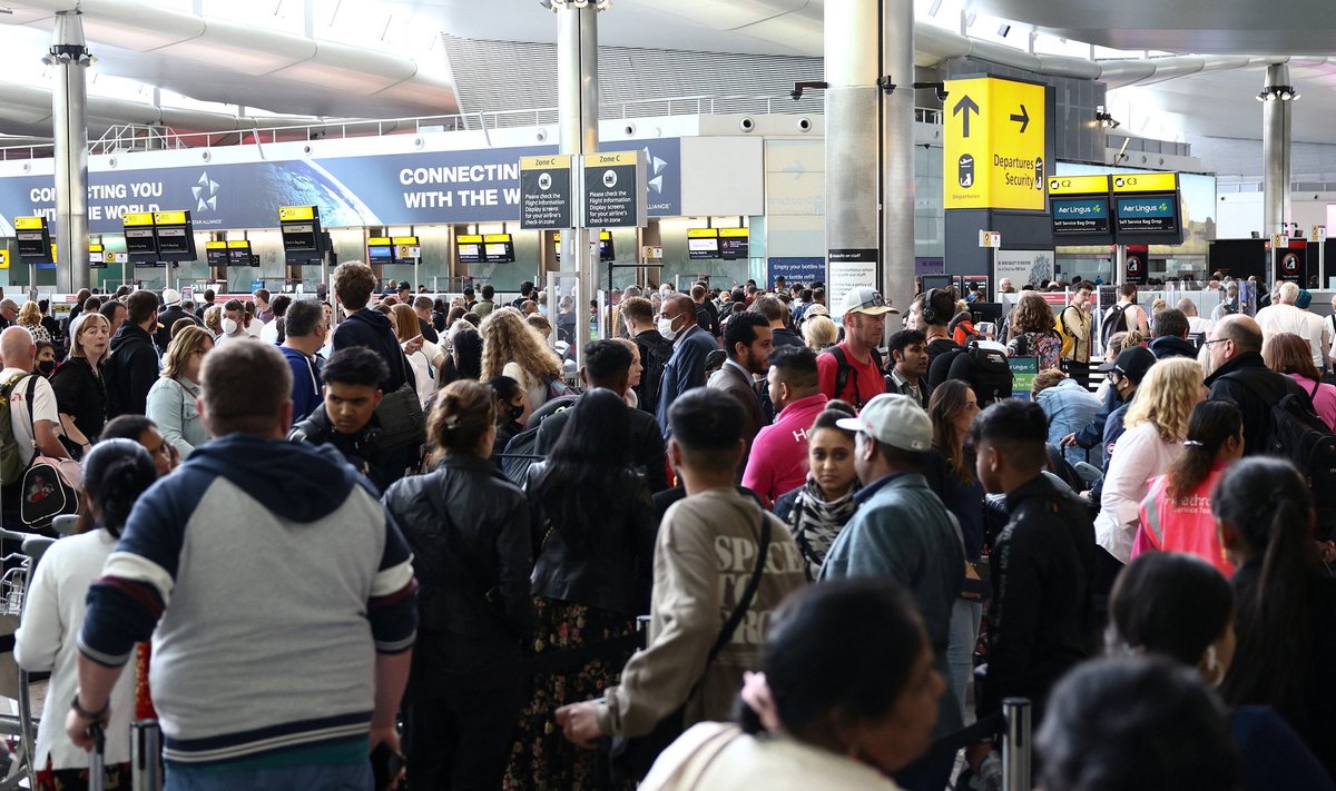 BRITAIN-AIRPORT/