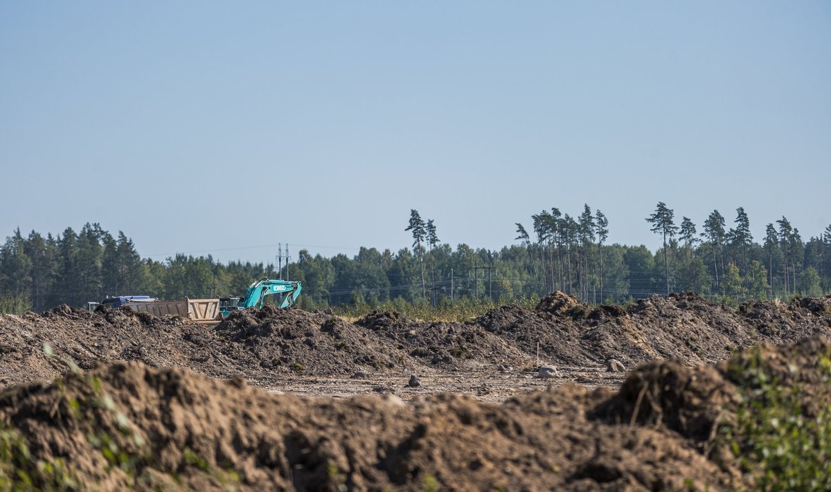 Muudatused vähendavad ebavajalikke menetlusi ja tagavad, et keskkonnamõju hindamine toimub juhul, kui see on tõesti vajalik. Kliimaministri sõnul võimaldab see arendajatel oma projekte ellu viia kiiremini ja efektiivsemalt.