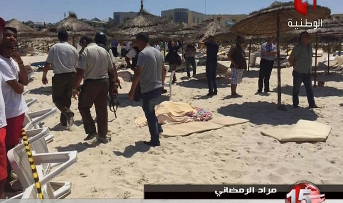 Tuneesias Sousse'is algas rünnak rannast. Peaaegu kõik hukkunud olid turistid.