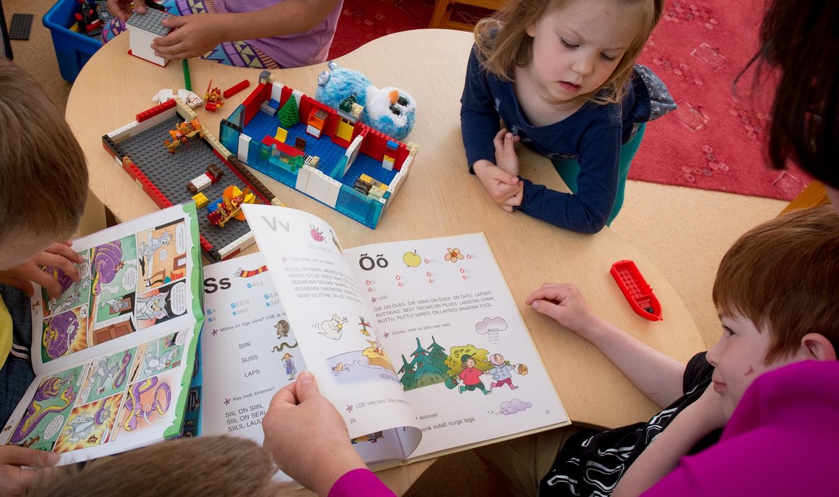 Tallinna ülikooli teadlane Piret Soodla leiab, et lugemisoskuse kuiva drillimise asemel võiks hoopis lapse lugemishuvi toetada ning arendada tema sõnavara, arutlemis- ja kuulamisoskust.